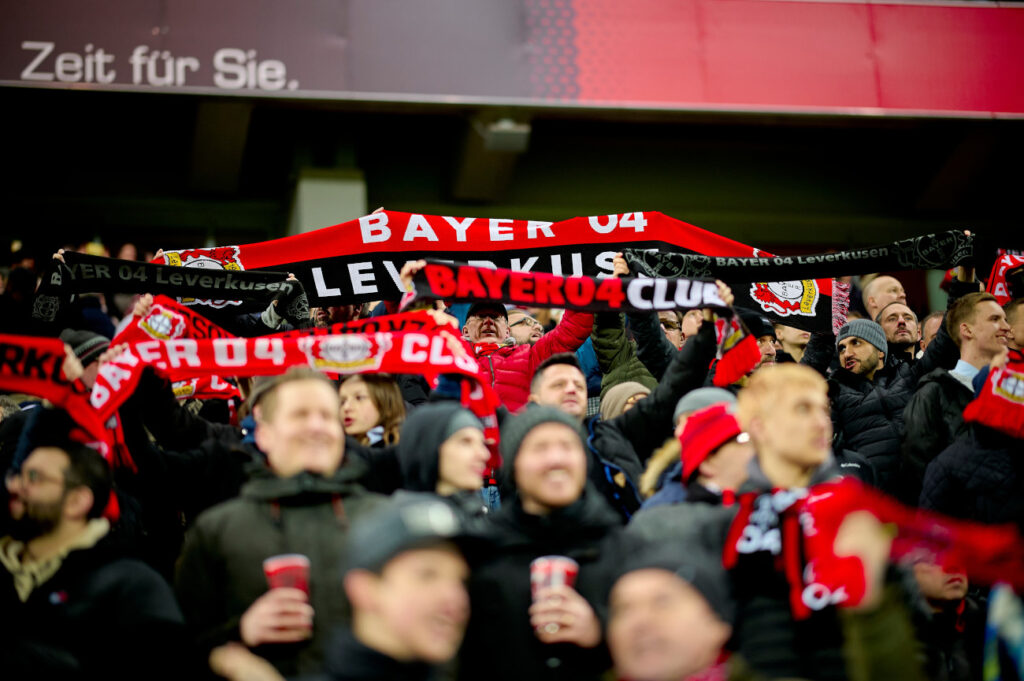 Fans von Bayer 04 Leverkusen