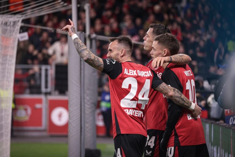 Fußball Wer wird Herbstmeister? 2024/2025