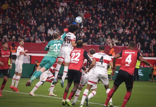 VfB Stuttgart gegen Bayer 04 Leverkusen