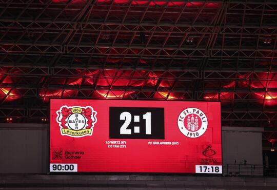 St. Pauli gegen Bayer 04 Leverkusen