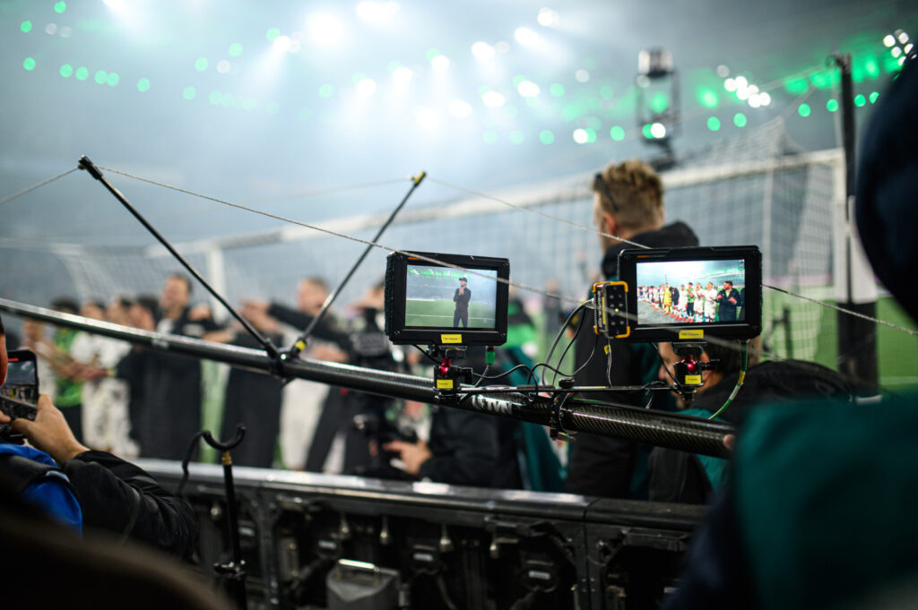 Wo kommt Bayer Leverkusen gegen Villarreal heute live im Fernsehen und Livestream? Fußball live Fernsehen Livestream