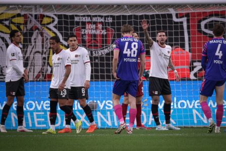 Bayer Leverkusen zu Gast beim Hamburger SV am Mittwochabend FSV Mainz