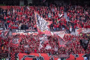 Bayer Leverkusen bindet Miguel Gutiérrez vom SSC Neapel Fans von Bayer Leverkusen