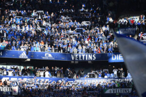 Schalke 04 verpflichtet Dina Ebimbe von Eintracht Frankfurt FC Schalke 04