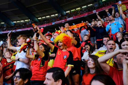 USA ist raus: Niederlage gegen Belgien – die Gerechtigkeit hat gewonnen Fans von Belgien