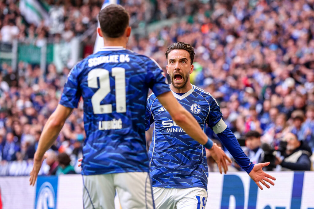 Kenan Karaman vom FC Schalke leicht verletzt – Kapitän gibt aber Entwarnung Karaman