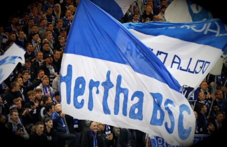 SAT.1 eröffnet die Saison mit einem Traditionsduell VfL Bochum gegen Hertha BSC exklusiv im Free-TV Hertha BSC Berlin