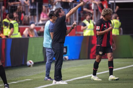 Bayer Leverkusen will in Elversberg drei Punkte holen Carles Martinez