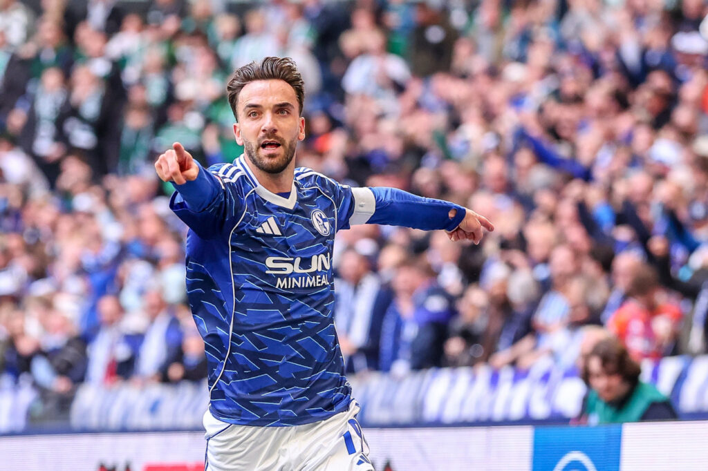 FC Schalke besiegt Union Berlin und ist in der Bundesliga angekommen Schalke Kenan Karaman