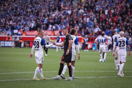 Miro Muheim kämpft beim Hamburger SV um seinen Platz HSV